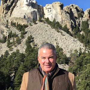 Meet your Posher, Charles